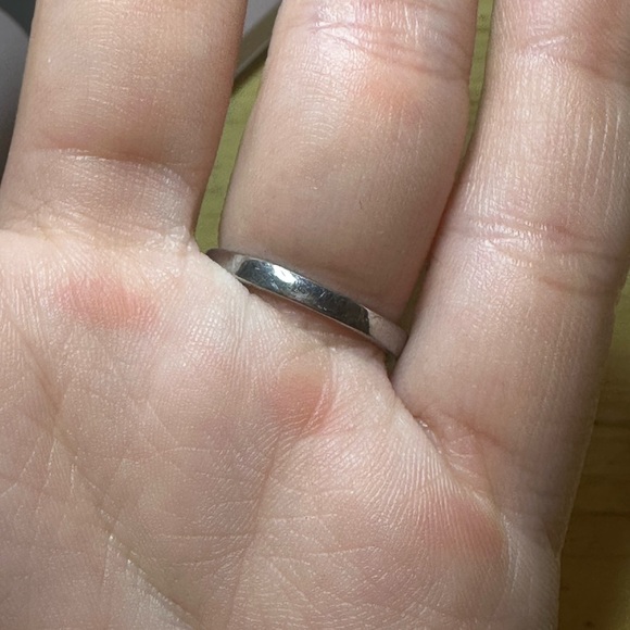 Ring - Picture 3 of 3